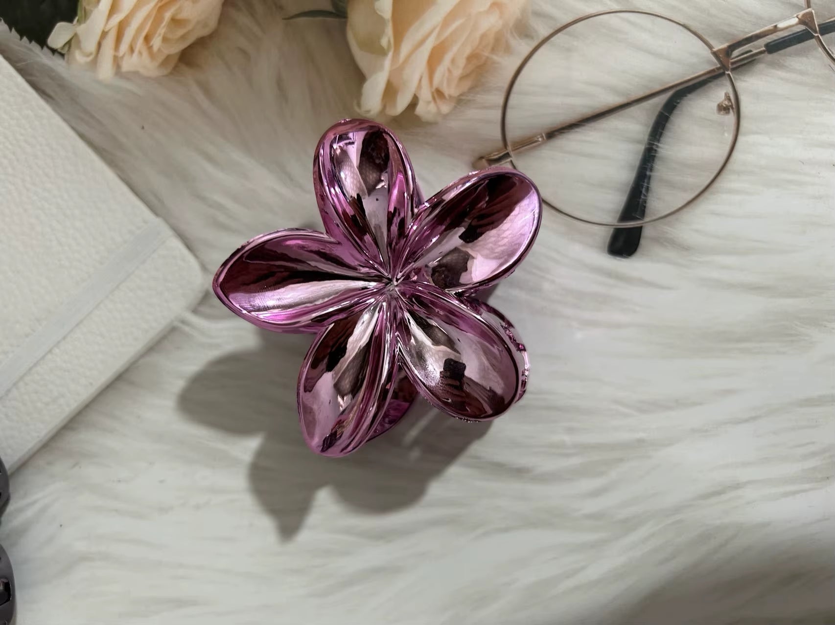 8CM Oversized Flower Acrylic Hair Clip Gradient Pattern Women'S Sweet Hair Beach Resort Claw Crab Clip Hairpin Headgear